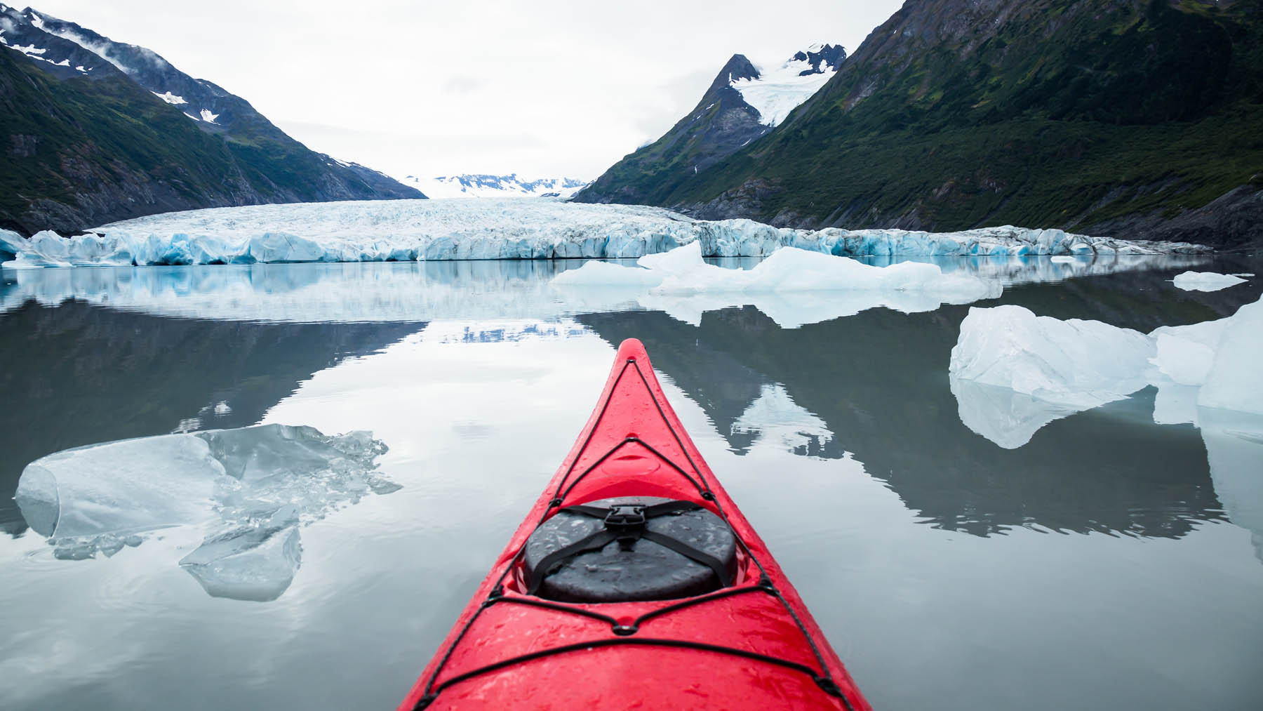 Kayaking in Alaska - Spencer Glacier